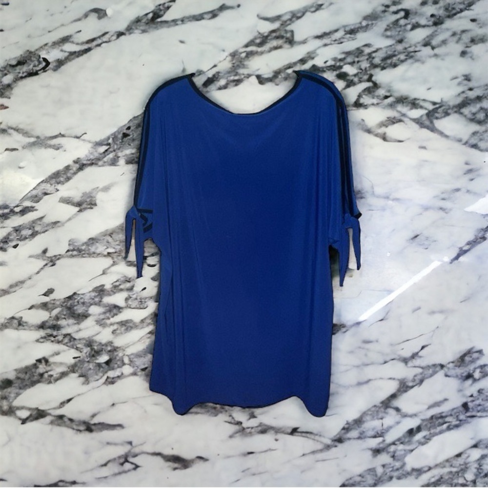 Women’s Blue Blouse Shirt
